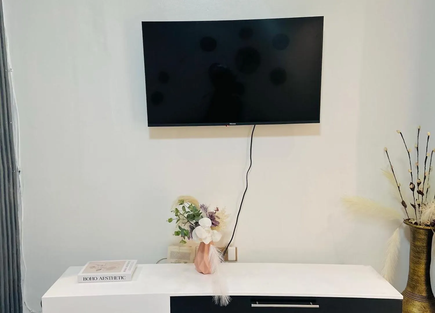 Izana Homes Kampala Condo アパート